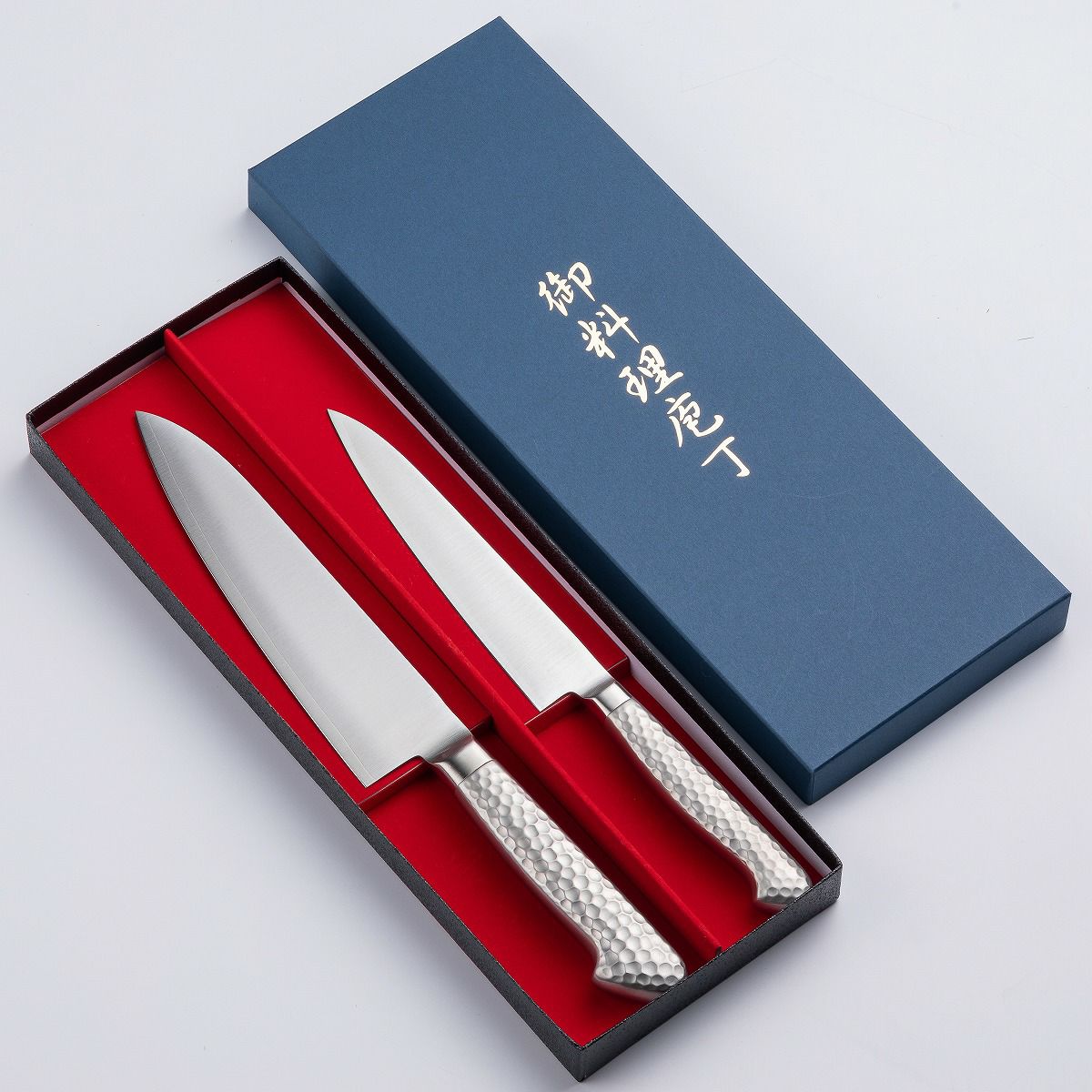 牛刀とペティナイフの2本組