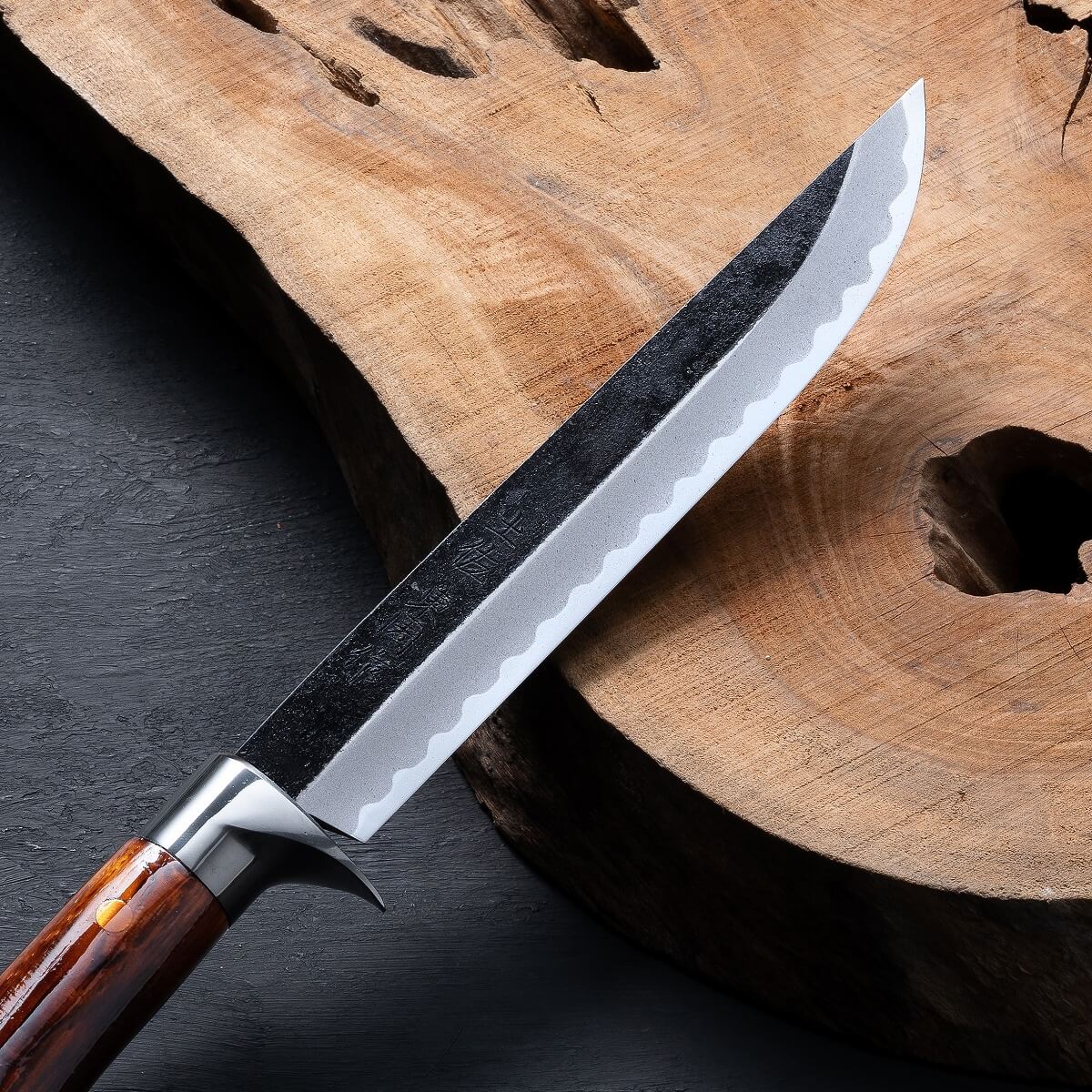 東周作 青紙鋼黒打剣鉈 洋漆仕上 乱刃6寸