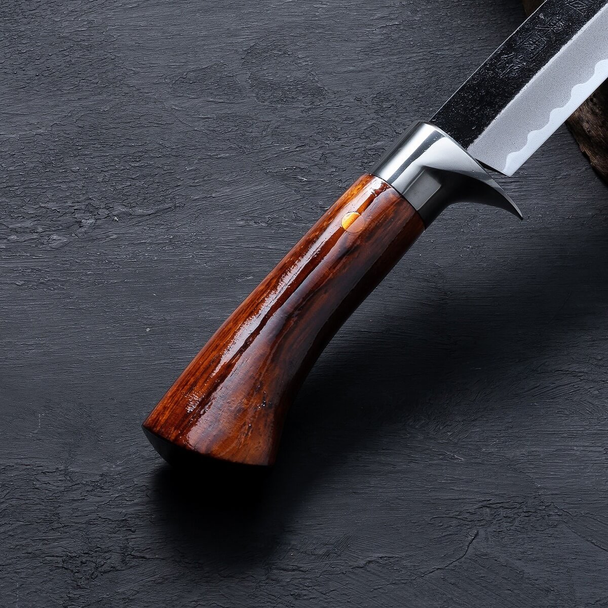 東周作 青紙鋼黒打剣鉈 洋漆仕上 乱刃6寸