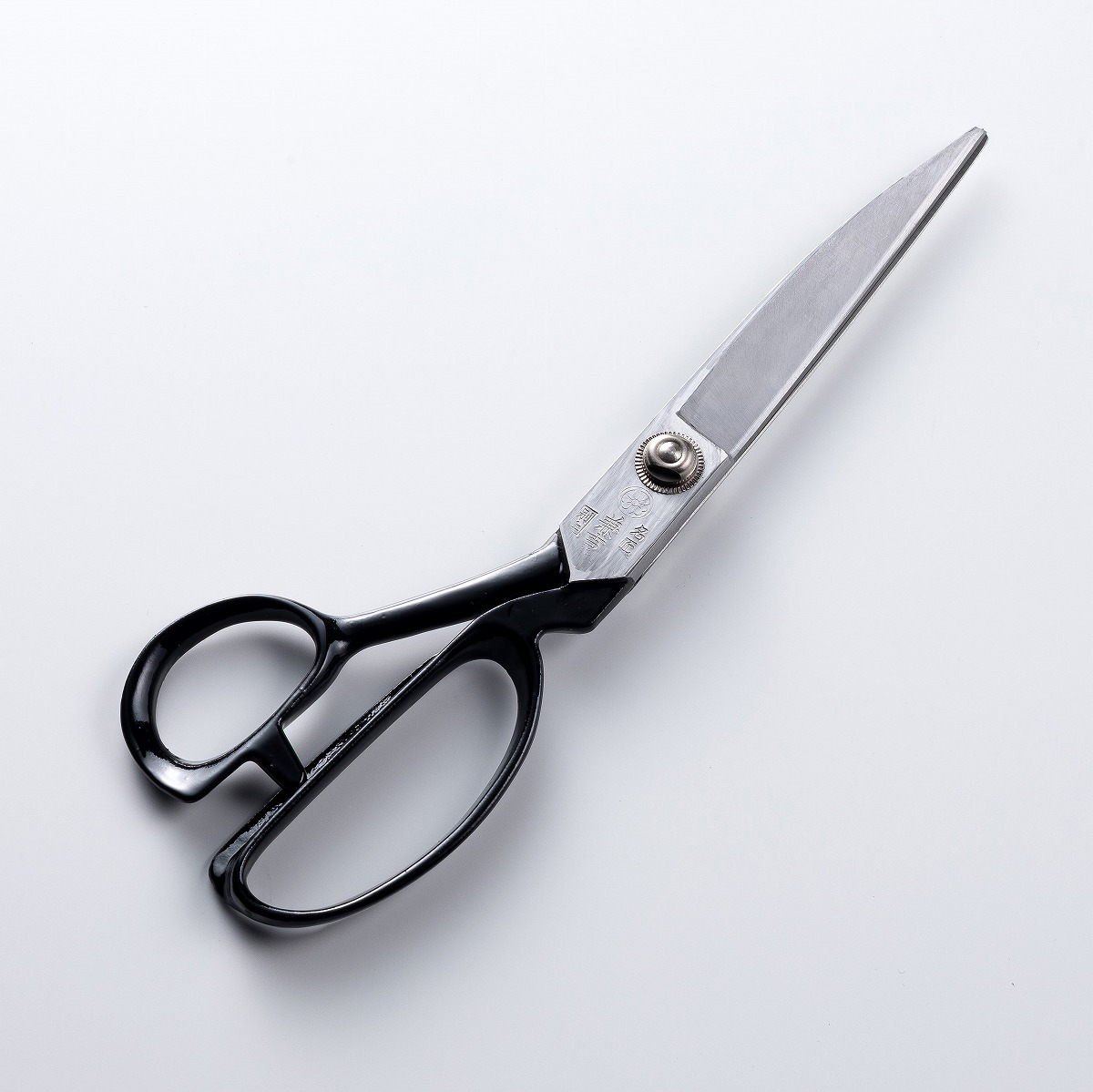 兼吉 裁ちばさみ 240mm 白紙鋼