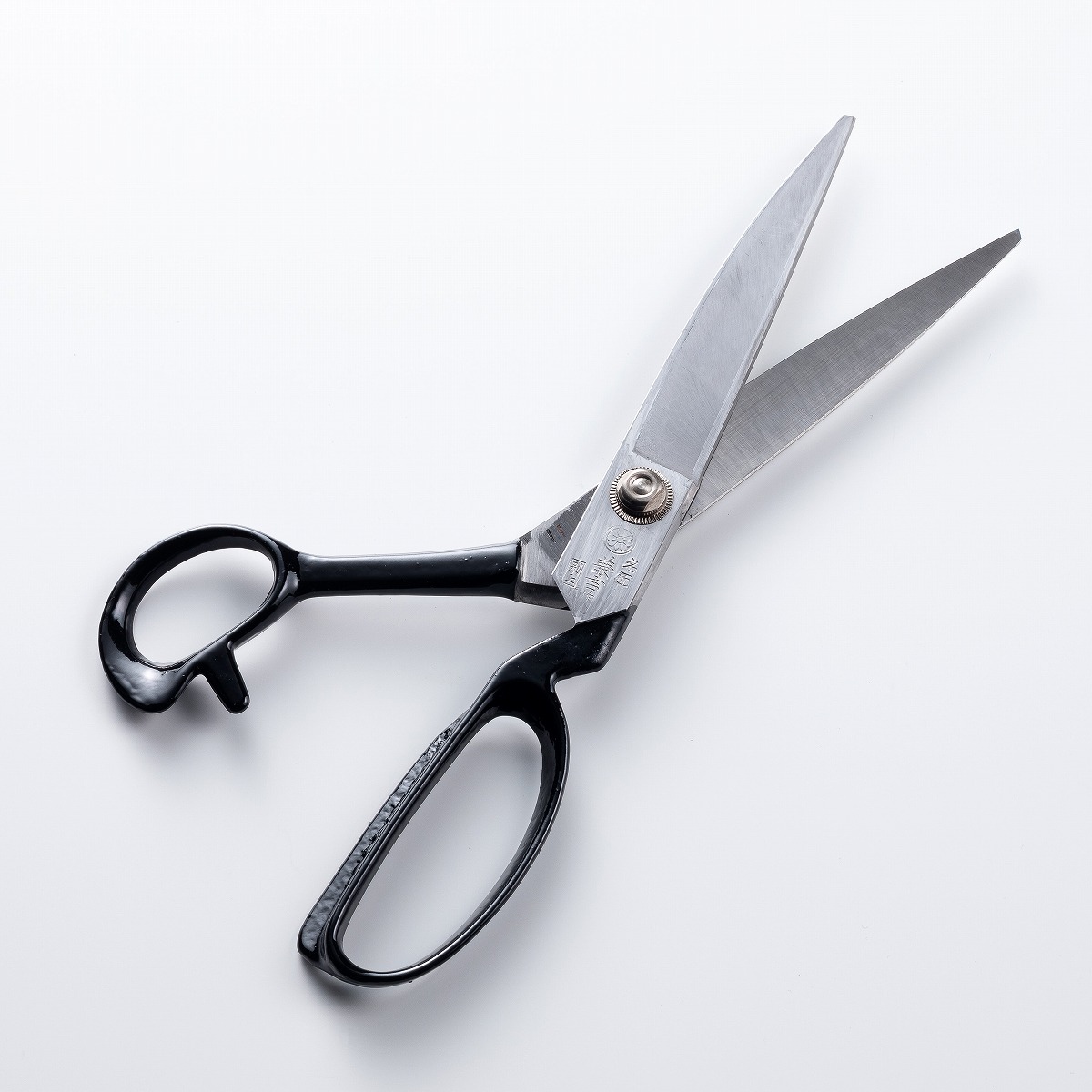 兼吉 裁ちばさみ 260mm 白紙鋼