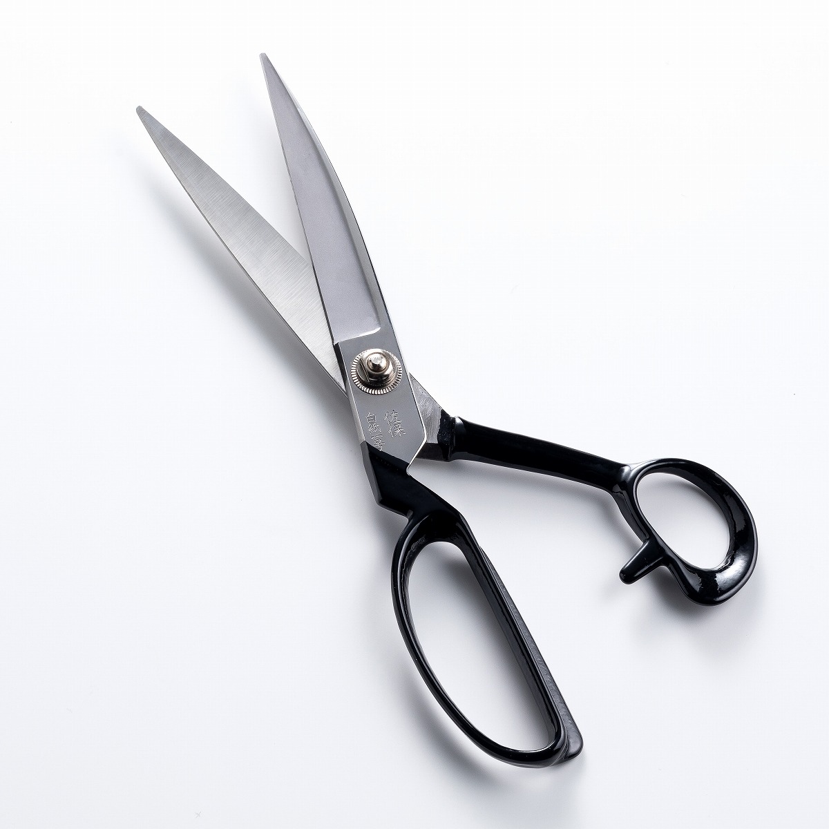 佐保 裁ちばさみ 240mm 白紙1号