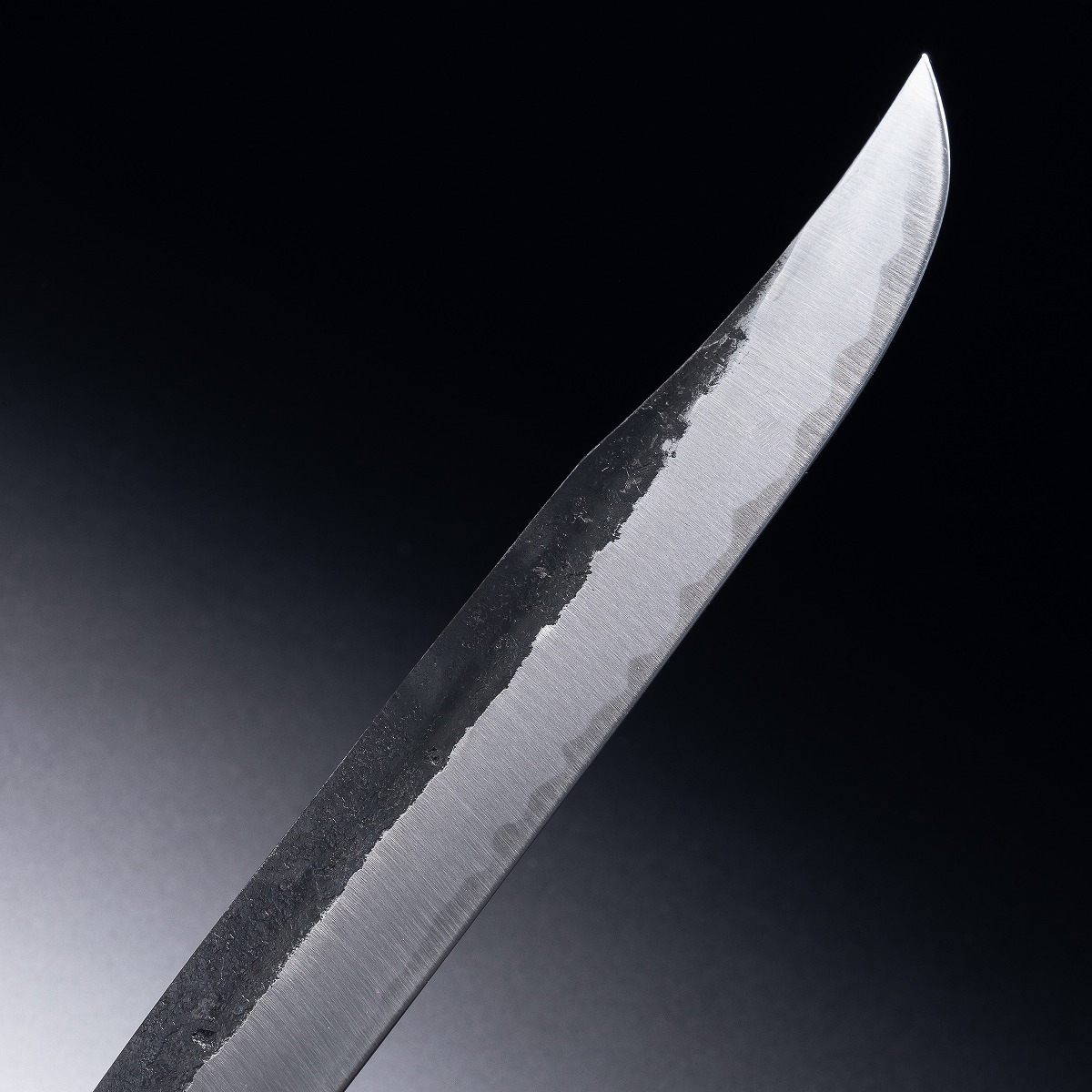 剣鉈黒焼樫木柄 刃拡大写真