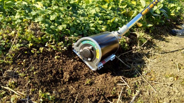 うね草取りまー使用例4