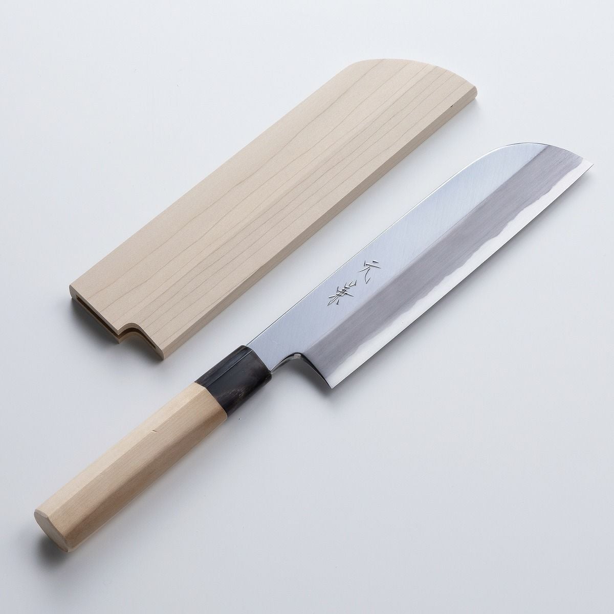 堺元兼 鎌型薄刃包丁 片刃 210mm 白紙2号 刃金つけ 水牛柄 木鞘付 最