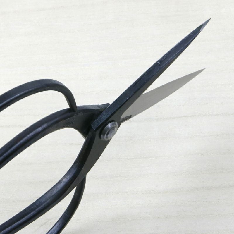 佐保 庭師型鋏 3寸5分刃 青紙鋼 カシメ止め 総手造り鍛造品 拡大