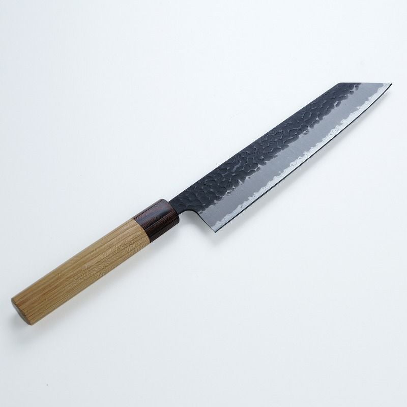 牛刀 両刃 210mm 切付型 青紙スーパー 割込み 黒打ち仕上げ 槌目模様