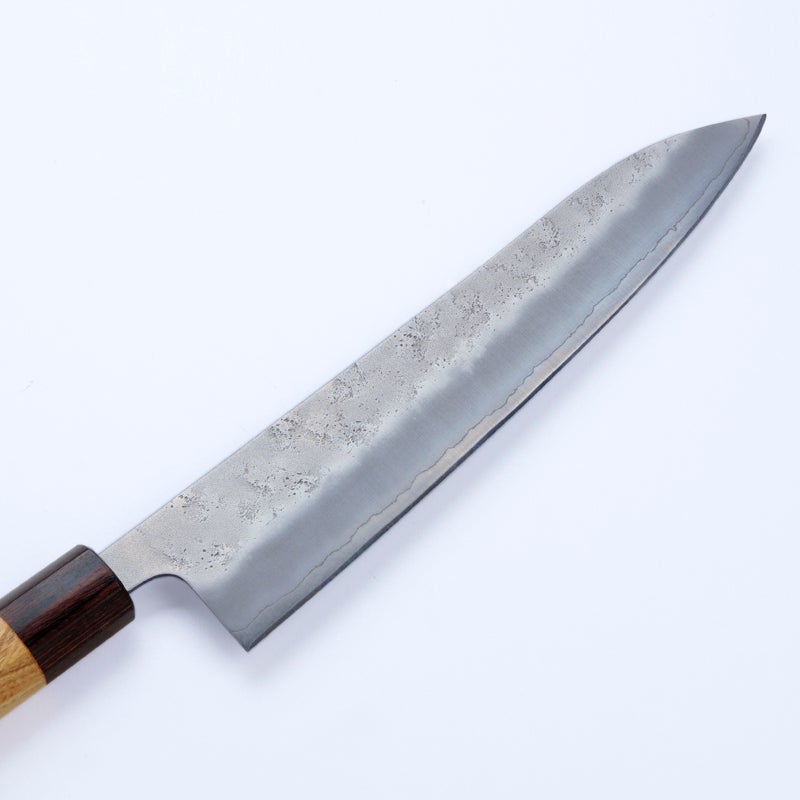 和牛刀 両刃 210mm 銀三ステンレス 割込み 梨地仕上げ 八角ケヤキ柄 峰