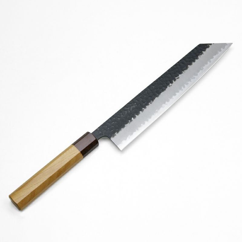 和牛刀 両刃 240mm 切付型 青紙スーパー 割込み 黒打ち仕上げ 槌目模様 ケヤキ柄 全体