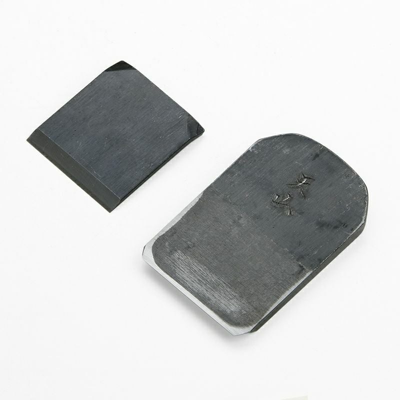 天山 小鉋 48mm 燕鋼 錬鉄 本赤樫7寸台 ヒナ型 二枚鉋 鉋身