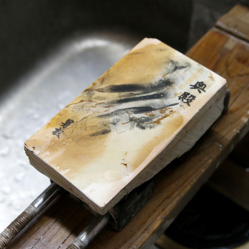 京都 天然砥石 奥殿 巣板3 仕上げ砥石 砥ぎ汁