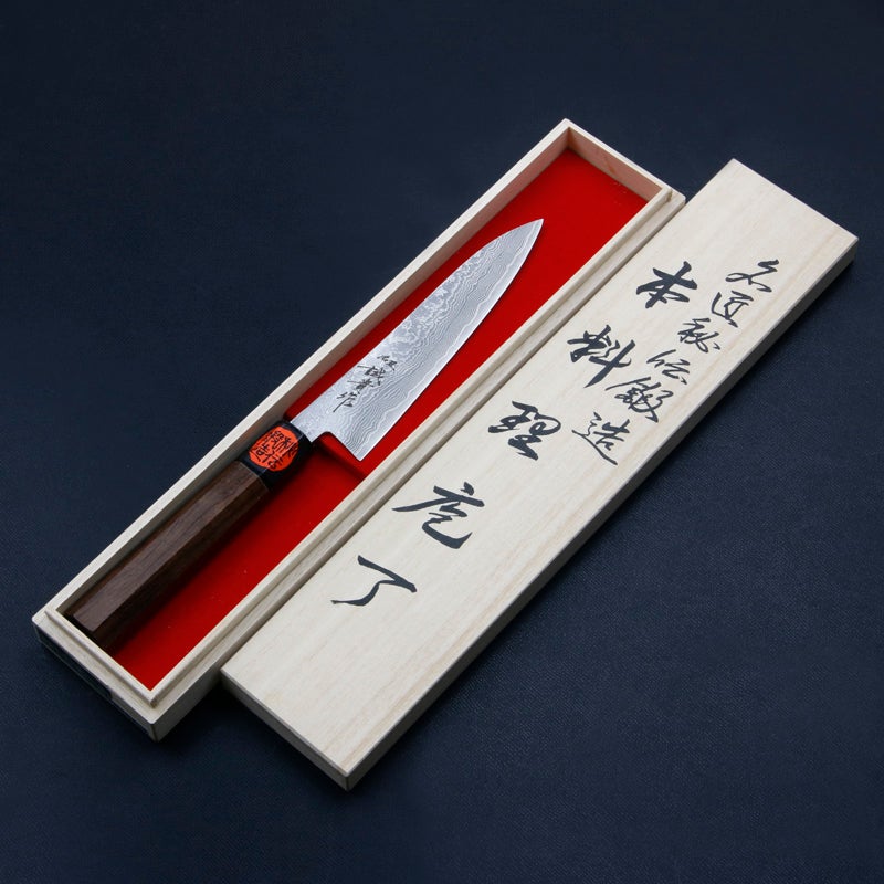 誠貴作 春風 和ペティナイフ 両刃 135mm 粉末ハイス積層鋼 ダマスカス模様 水牛八角ウォルナット柄 木箱入り 全体