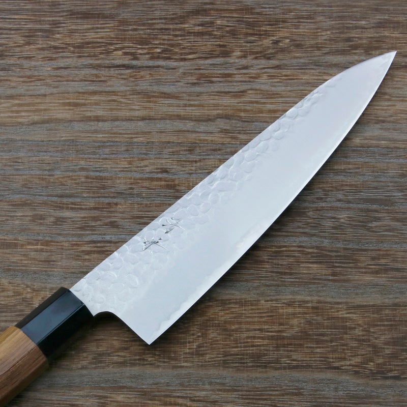 清兼 和牛刀 200mm 両刃 V金10号 三層鋼 槌目仕上げ 八角クルミ柄 刃