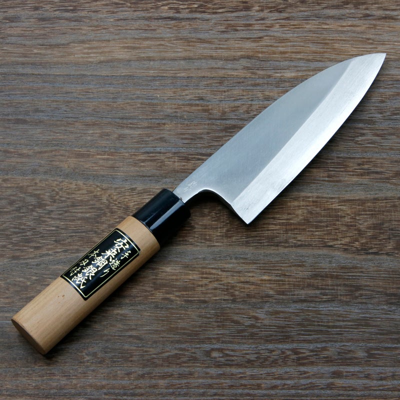 出刃包丁 片刃 150mm 銀三ステンレス 桜柄 一般家庭用 規格外品 全体